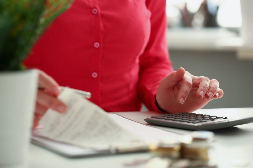 Запись в трудовой книжке недействительна — варианты и образцы оформления, правила и ответственность работодателя