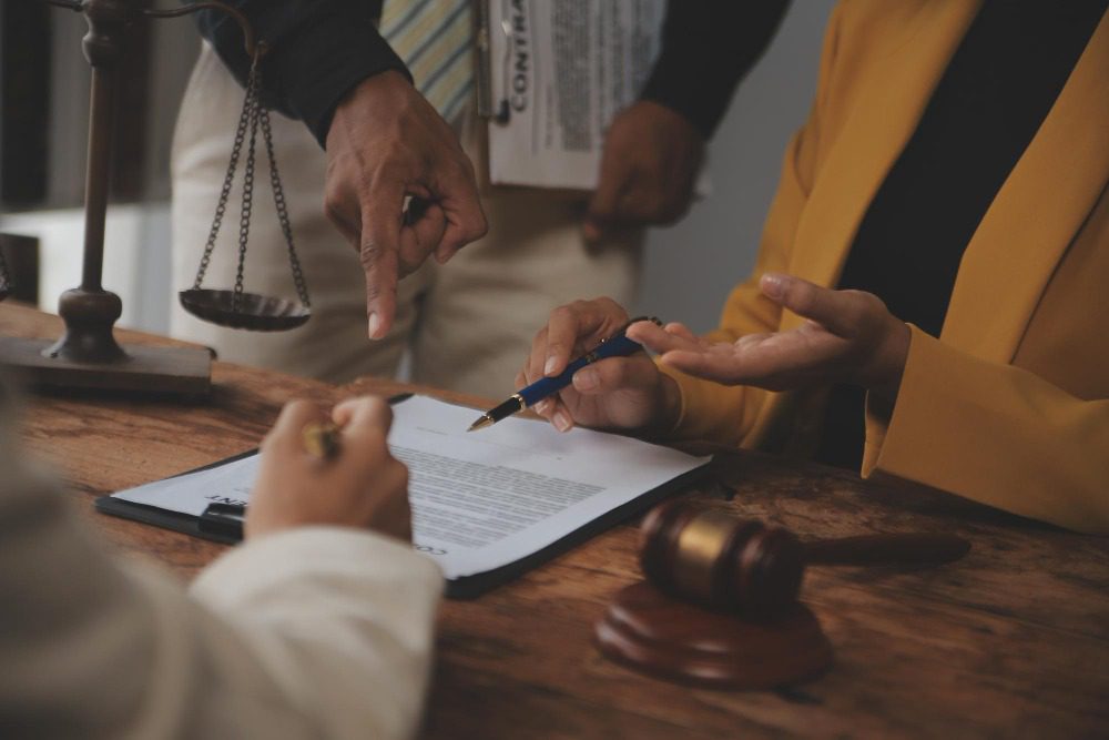 Виндикационный иск, в каких случаях нужно его подавать и как правильно составить