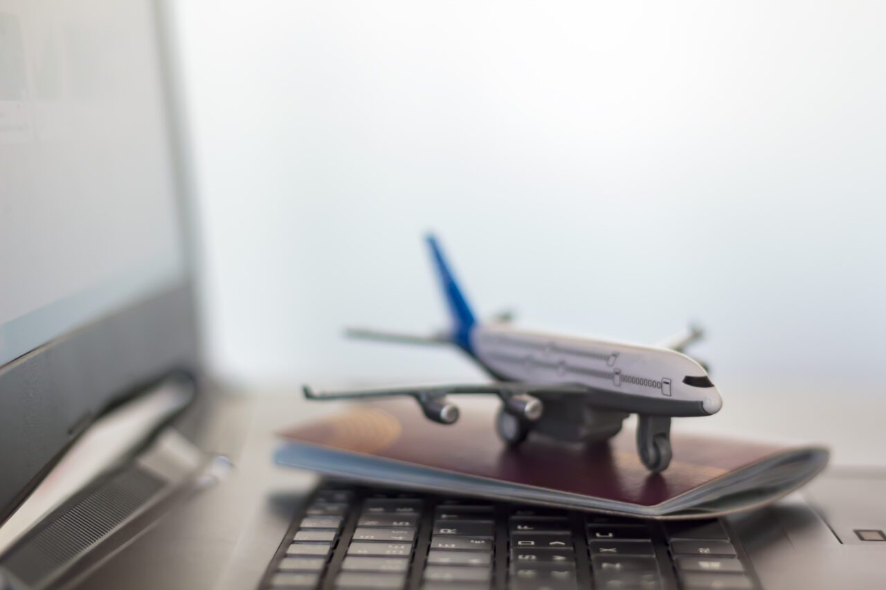 Командировка в выходной день: правила и порядок оплаты в 2026 году, как оформить