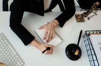 Деятельность прокурора: условия, сколько получает, рутина или интересная работа