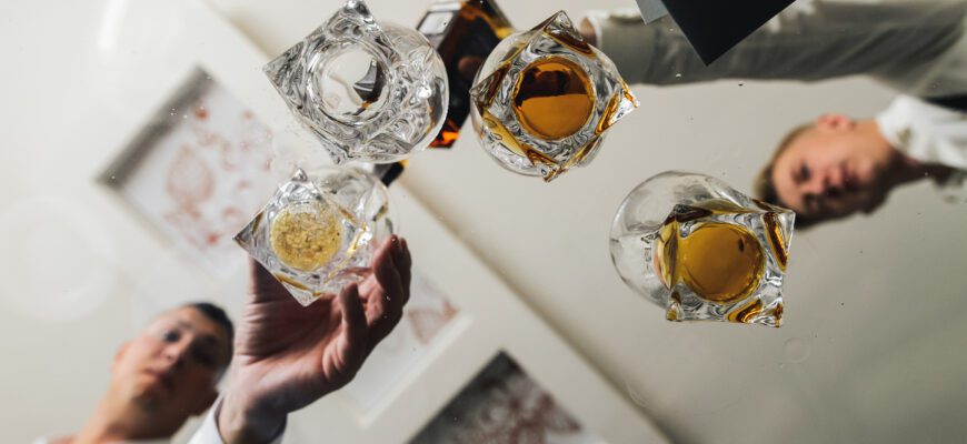 Время продажи алкоголя в Москве и области